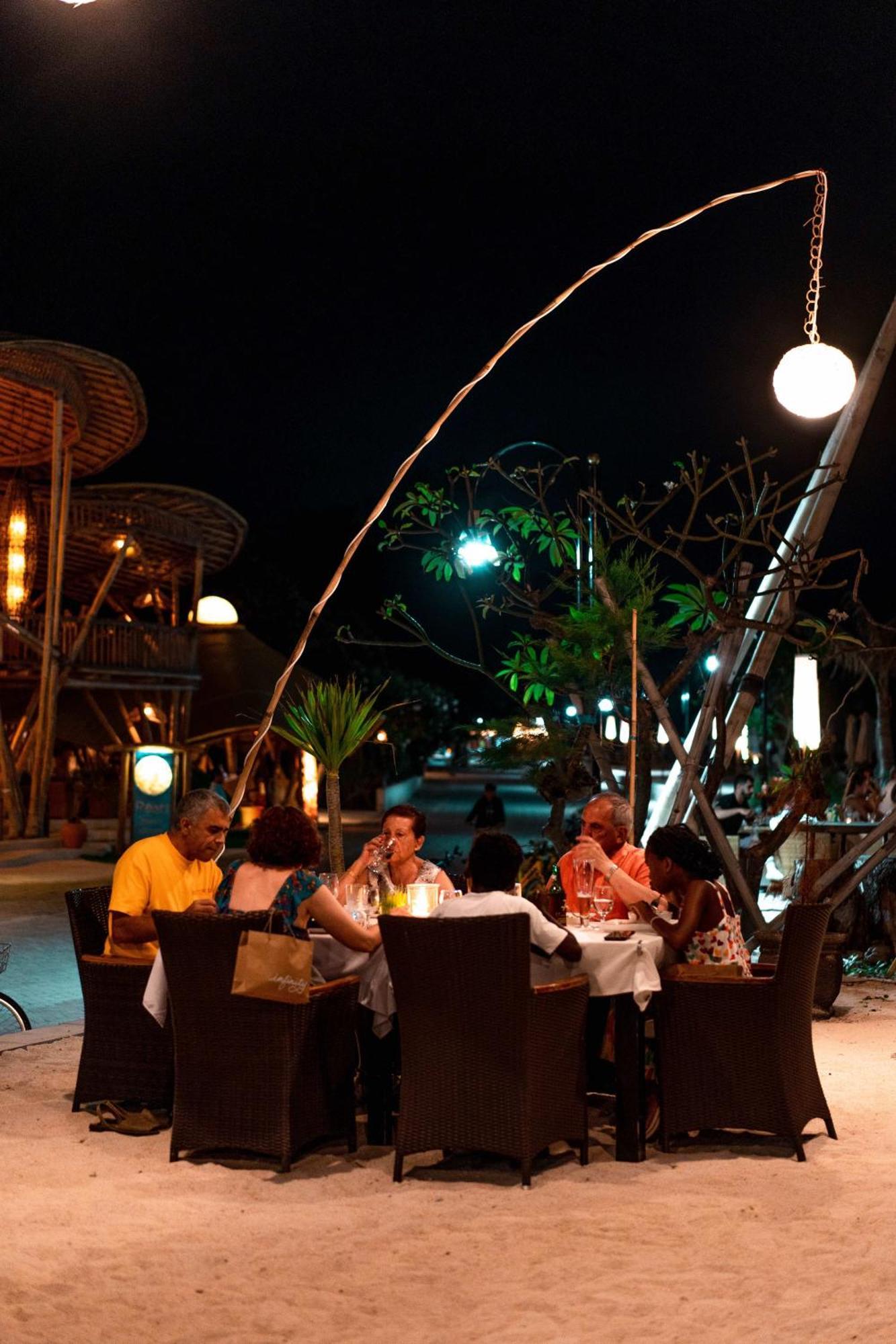 Kokomo Resort Gili Trawangan Dış mekan fotoğraf