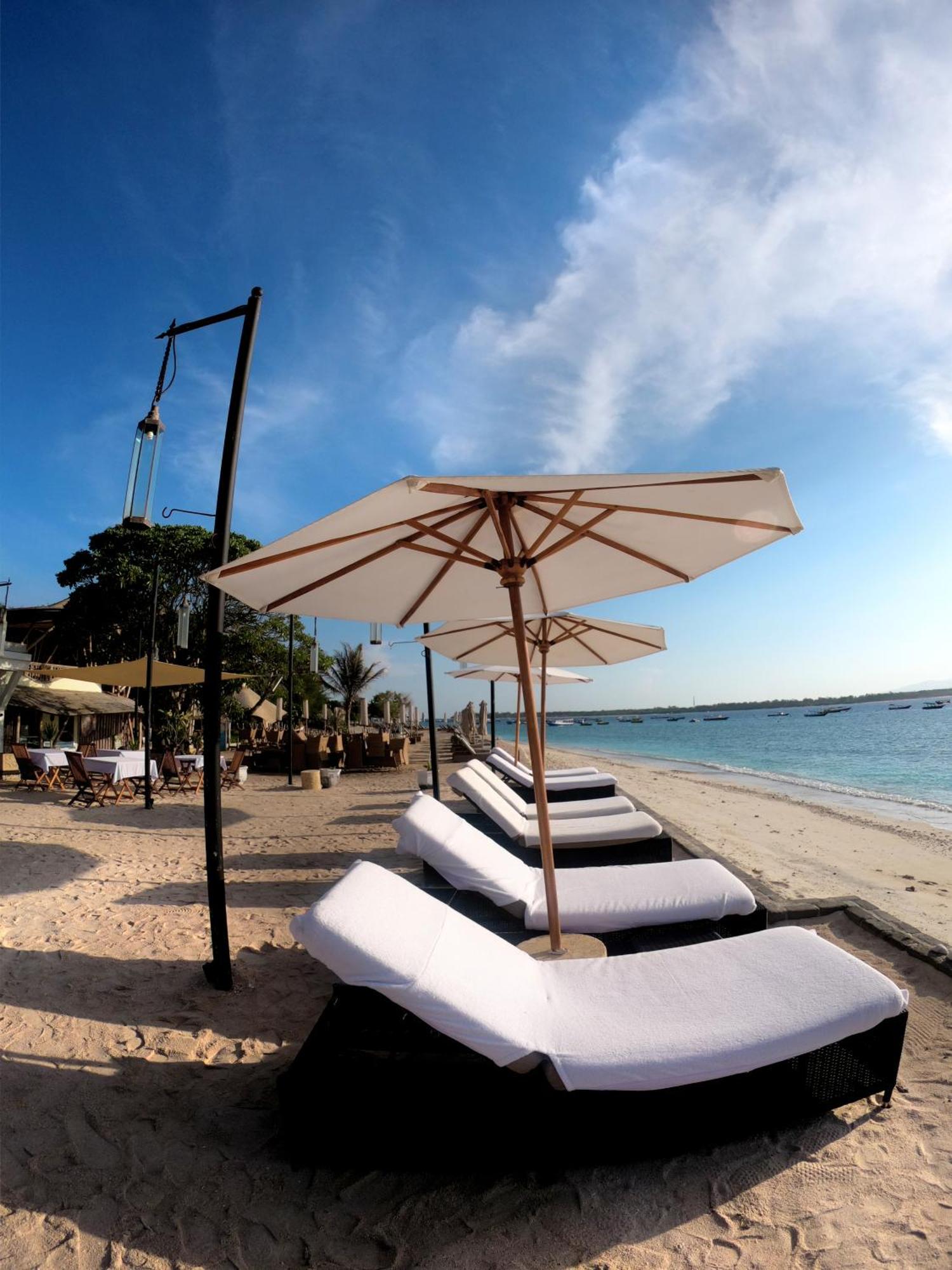 Kokomo Resort Gili Trawangan Dış mekan fotoğraf