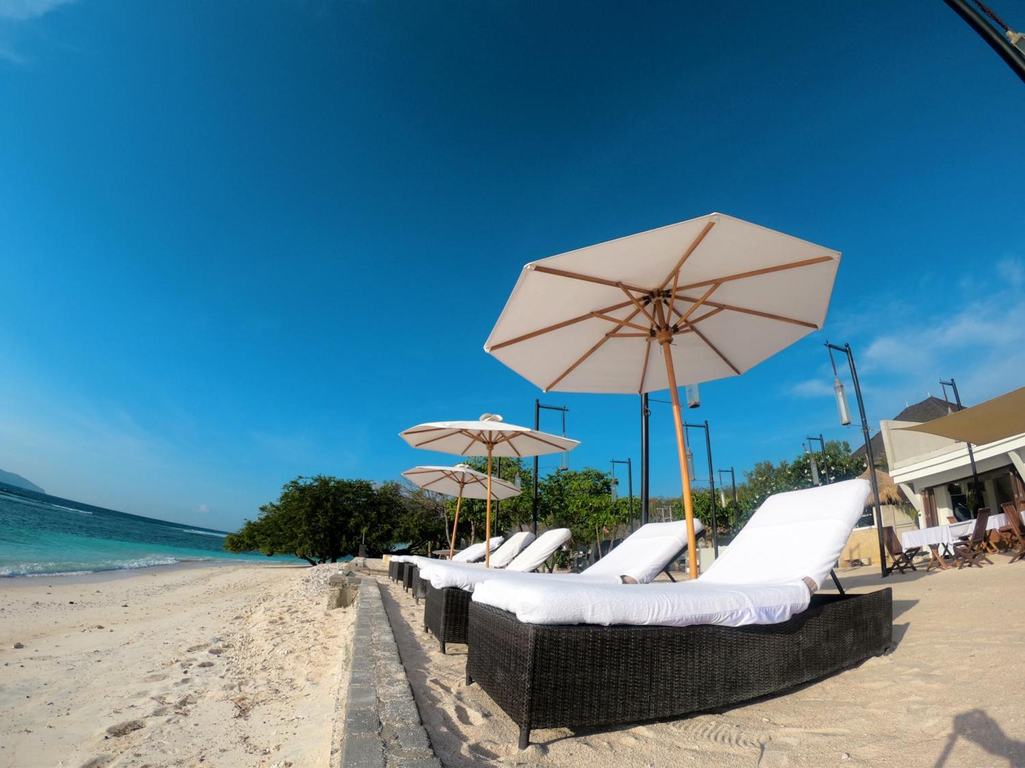 Kokomo Resort Gili Trawangan Dış mekan fotoğraf